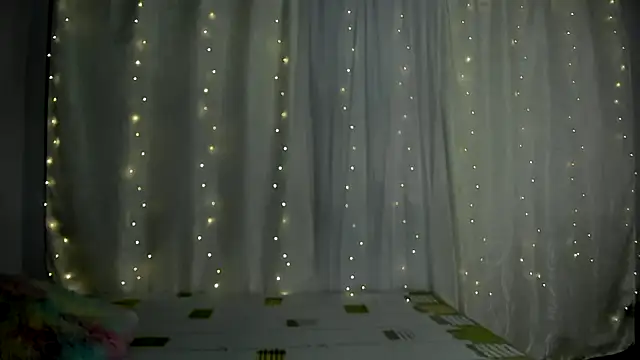 Abbyjonhson   online show from December 23, 10:55 pm