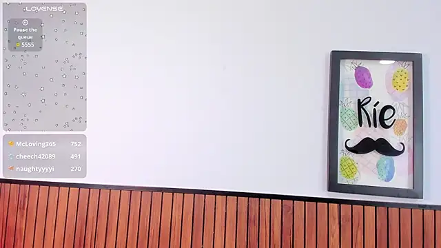 zyle boobs online show from December 23, 10:10 am