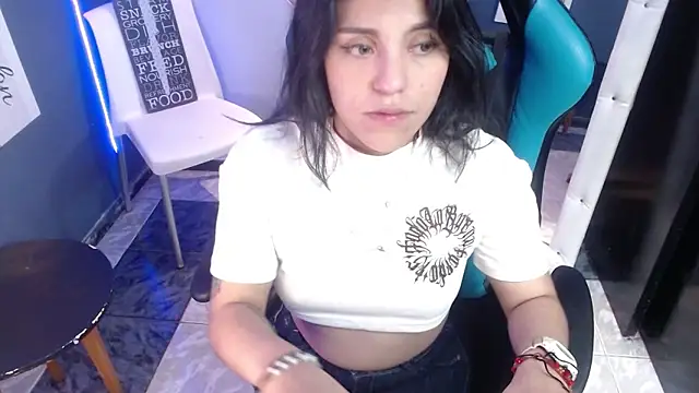 MartinaFonse online show from February 1, 1:09 pm