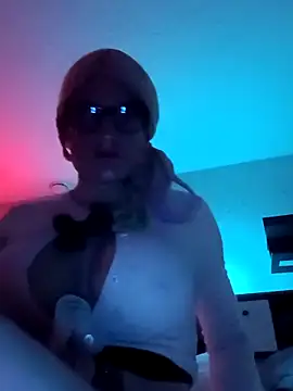 sissytrapdolly24 online show from November 12, 1:55 pm