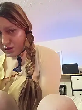 sissytrapdolly24 online show from August 2, 8:24 am