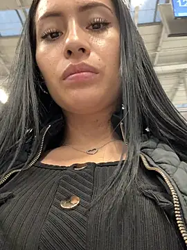 Snapshot of Sara_luna_ chatting on March 1, 2:55 pm Sara luna online show from March 1, 2:55 pm