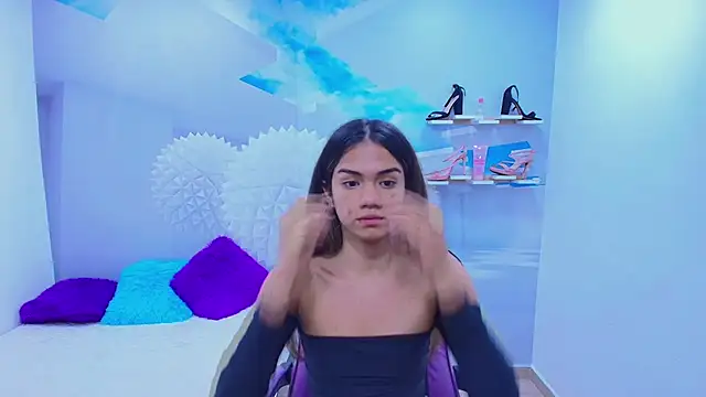 Snapshot of DEMI_LEED chatting on November 29, 11:35 am DEMI LEED online show from November 29, 11:35 am