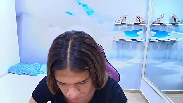 DEMI LEED online show from March 18, 12:19 pm