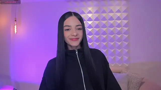 HannahJamesX online show from November 16, 5:07 pm