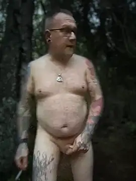 Snapshot of PierreNaked89 chatting on October 8, 4:04 pm PierreNaked89 online show from October 8, 4:04 pm