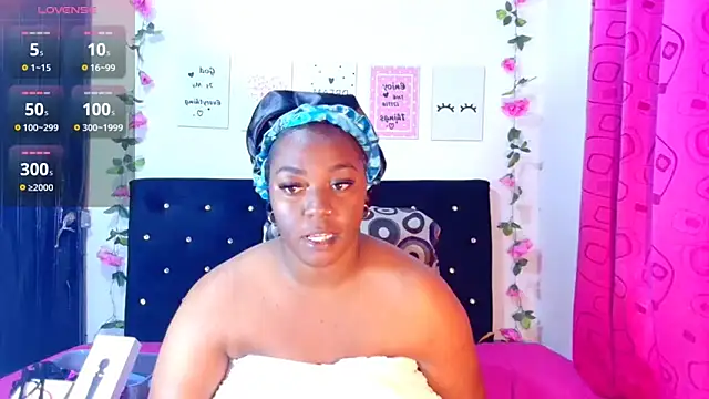 CiaraEbony online show from January 1, 6:38 pm