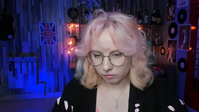 JasmineMilko online show from January 26, 8:14 am