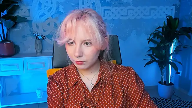 JasmineMilko online show from February 5, 5:09 am