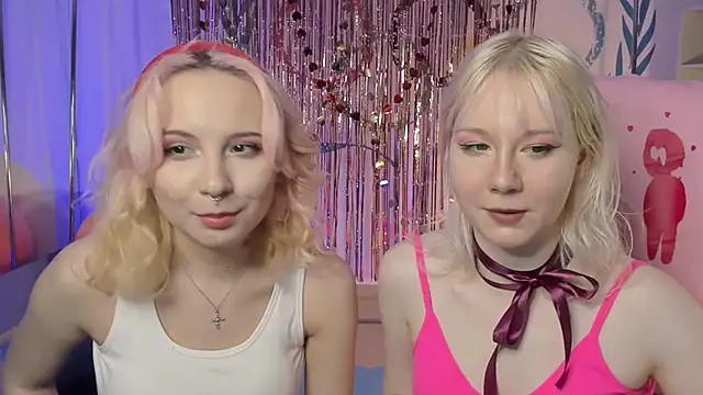 JasmineMilko online show from February 14, 3:05 pm