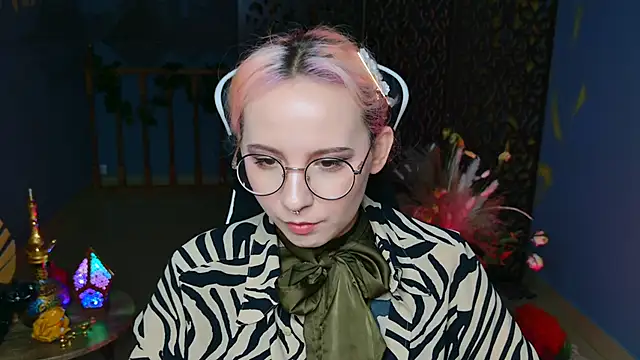 JasmineMilko online show from February 21, 8:07 am