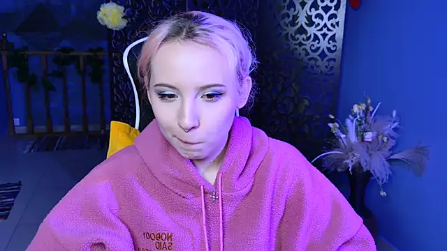 JasmineMilko online show from March 11, 8:20 am