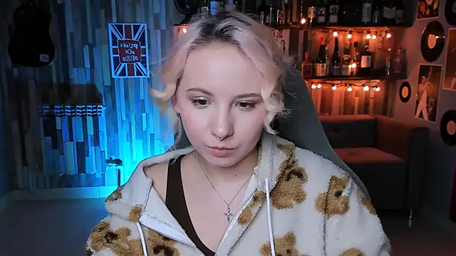 JasmineMilko online show from March 21, 8:17 am