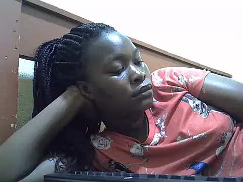 Snapshot of sexyblackya chatting on April 10, 5:28 pm sexyblackya online show from April 10, 5:28 pm