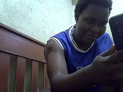 Snapshot of sexyblackya chatting on May 14, 1:29 pm sexyblackya online show from May 14, 1:29 pm