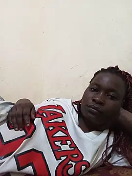 Snapshot of sexyblackya chatting on May 28, 8:17 pm sexyblackya online show from May 28, 8:17 pm