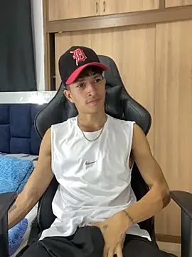  CamiloBass online show from February 26, 1:04 am