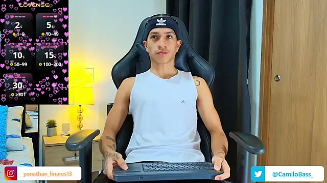  CamiloBass online show from March 23, 8:13 pm