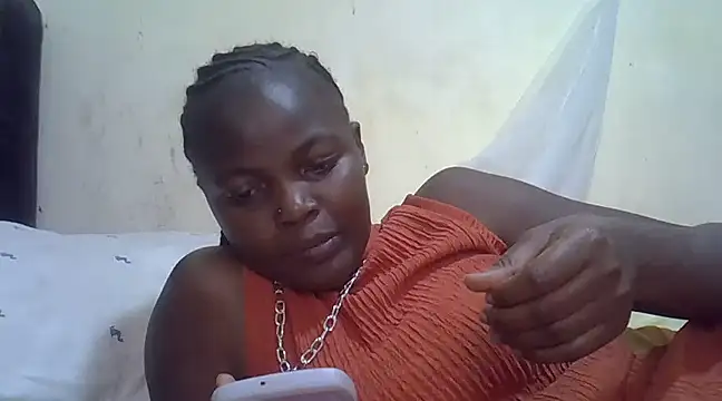 pretty vivy online show from March 4, 8:46 am