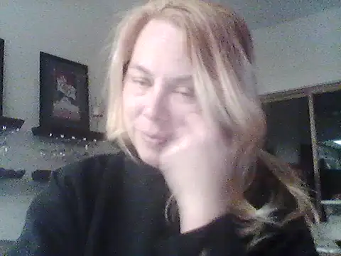 burrkitty online show from October 14, 3:29 am