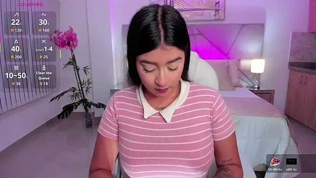 amelie jhons online show from May 29, 4:54 am