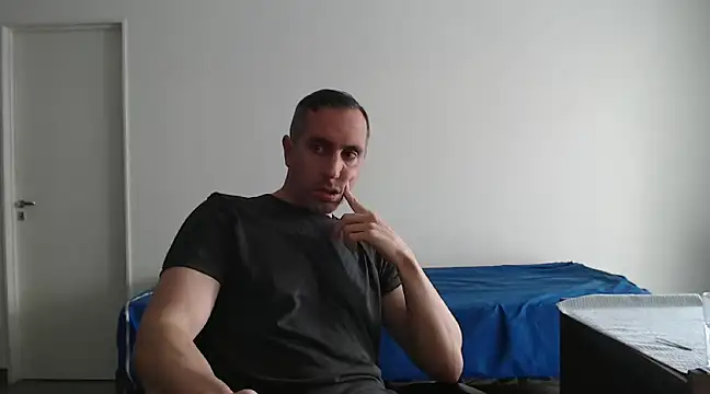 Snapshot of HELL_FIRE chatting on December 2, 11:45 am HELL FIRE online show from December 2, 11:45 am