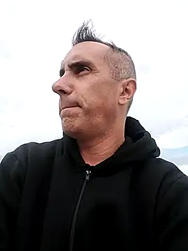 HELL FIRE online show from February 14, 9:00 pm