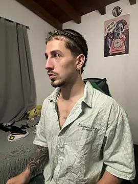 Valentino Xander online show from February 25, 5:06 am