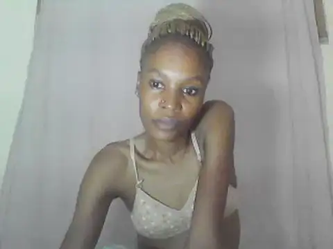 Sweetpetite254 online show from February 10, 6:13 pm