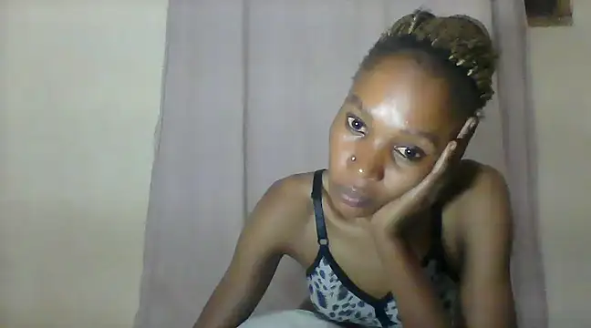 Sweetpetite254 online show from February 25, 6:31 pm