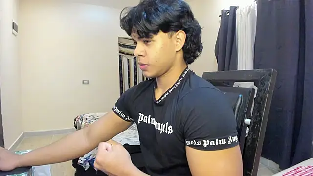 johan beley  online show from February 15, 1:49 pm