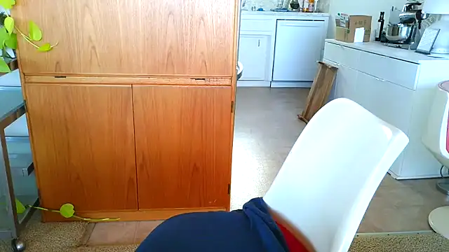 costanza7070 online show from September 30, 6:13 pm