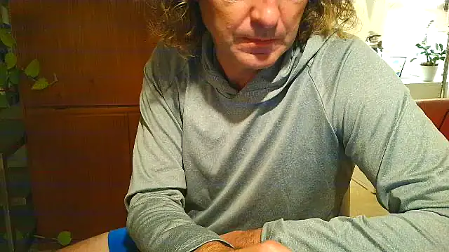 costanza7070 online show from October 17, 4:15 am