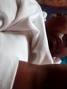 bigbootyboohle online show from November 19, 6:02 am