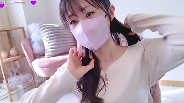 meg 0901 online show from March 8, 12:00 am