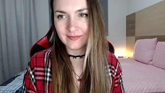 Snapshot of Naughty_Annn chatting on November 27, 12:56 am Naughty Annn online show from November 27, 12:56 am