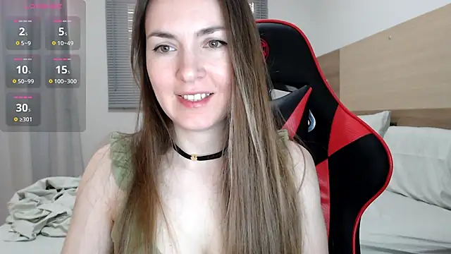 Snapshot of Naughty_Annn chatting on December 4, 8:50 pm Naughty Annn online show from December 4, 8:50 pm