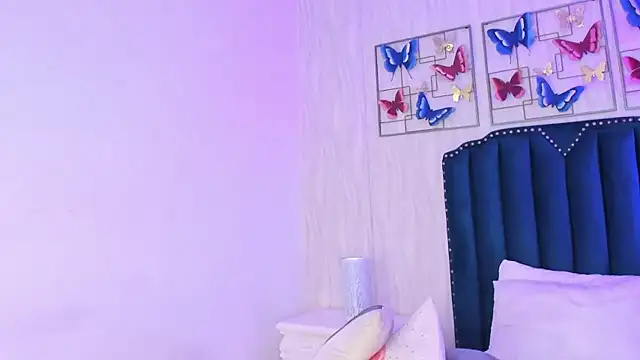 Snapshot of samara_warren chatting on December 10, 11:54 am samara warren online show from December 10, 11:54 am