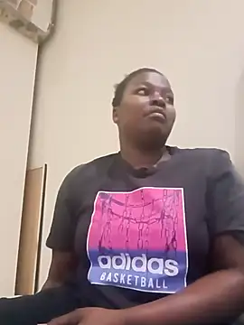 Snapshot of Yours_faithfully1 chatting on March 7, 6:05 pm Yours faithfully1 online show from March 7, 6:05 pm