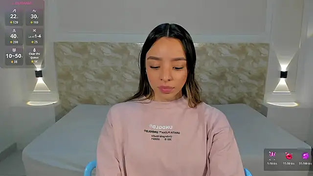 AliceRoss0 online show from October 17, 8:22 pm