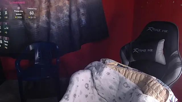 Snapshot of carla_slut_outlimits chatting on December 2, 12:43 pm carla slut outlimits online show from December 2, 12:43 pm