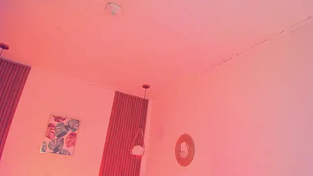 TiffanyWright online show from November 22, 11:42 am