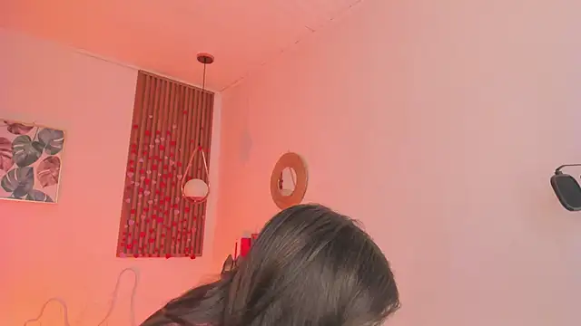 TiffanyWright online show from June 6, 1:49 pm
