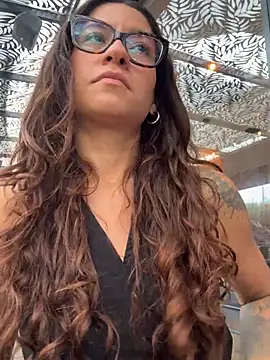 Snapshot of ValeriEvan chatting on March 12, 8:59 pm ValeriEvan online show from March 12, 8:59 pm