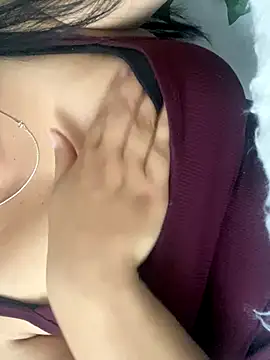 GreciaKMQ online show from November 1, 10:01 pm