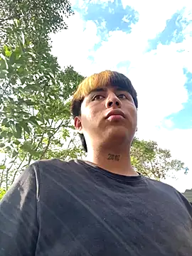 Snapshot of FlpGmz chatting on October 2, 9:00 pm FlpGmz online show from October 2, 9:00 pm