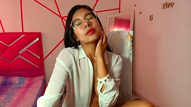  Jessi29  online show from January 19, 2:17 pm