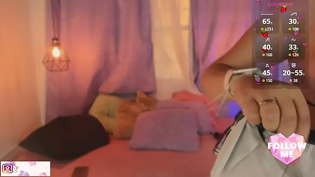 Wild lilhy online show from September 22, 7:38 pm