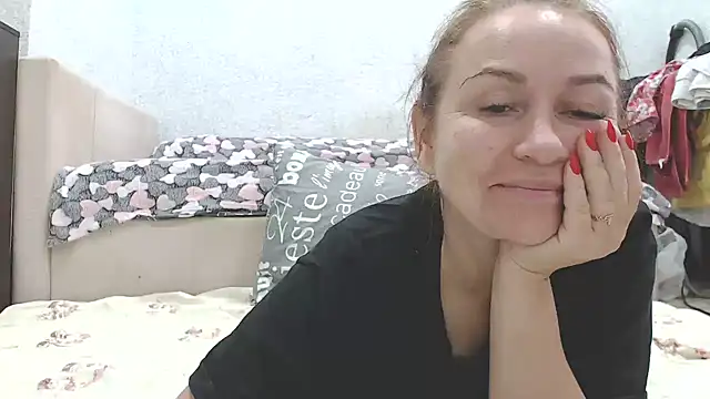 Snapshot of Vika_ chatting on September 26, 3:43 am Vika  online show from September 26, 3:43 am