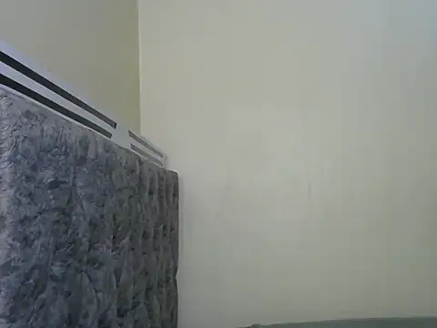 Little miss charming online show from December 27, 6:20 pm